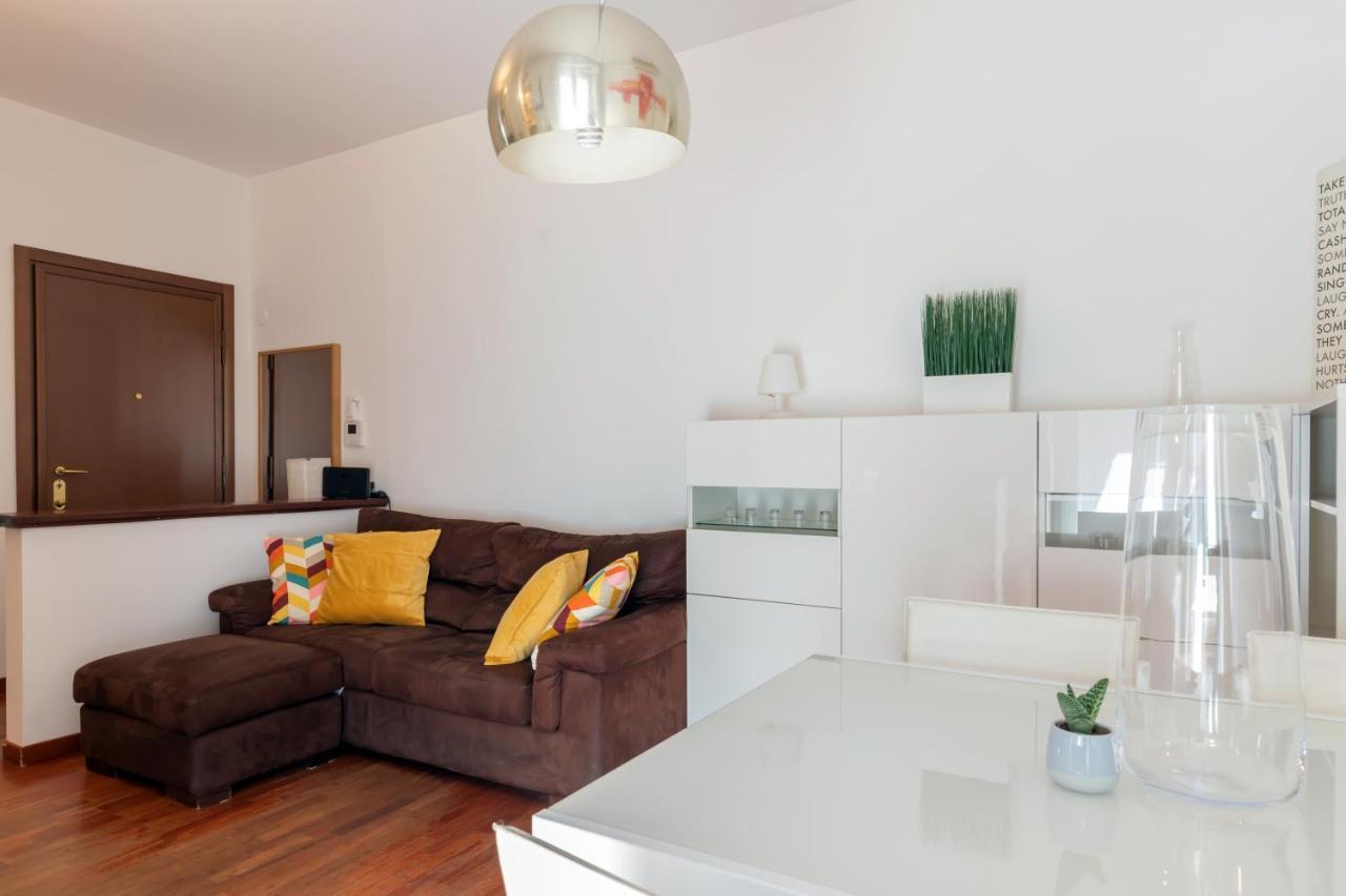 מילאנו Terrace At 20 Minutes From Duomo - Homeunity מראה חיצוני תמונה